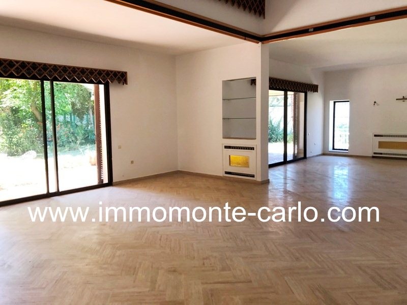 Superbe villa avec piscine jardin et chauffage central à Souissi Rabat — 5