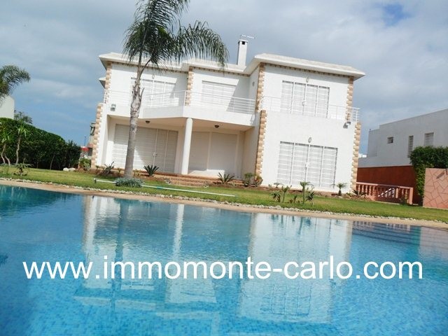 Location villa haut standing avec piscine à louer à Souissi Rabat
