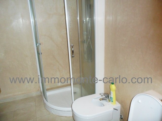 Location villa haut standing à Rabat avec piscine à Rabat- Souissi- — 2