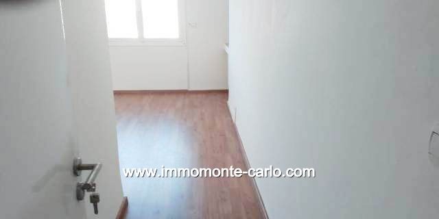 Location d’une villa bien ensoleillée à Souissi à Rabat — 6