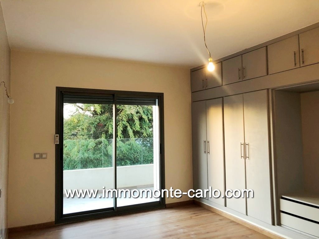 Location villa neuve moderne bien située à Souissi — 5