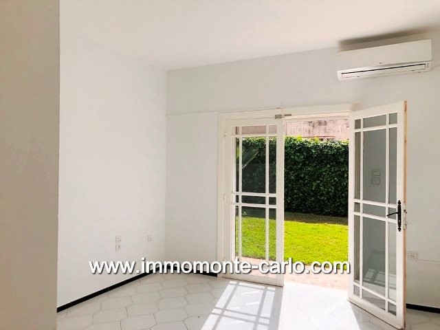 Très belle villa avec piscine à louer à Souissi Rabat — 5