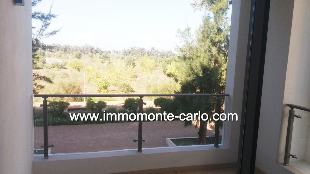 Appartement avec  terrasse à louer  aux Orangeraie Souissi Rabat — 4