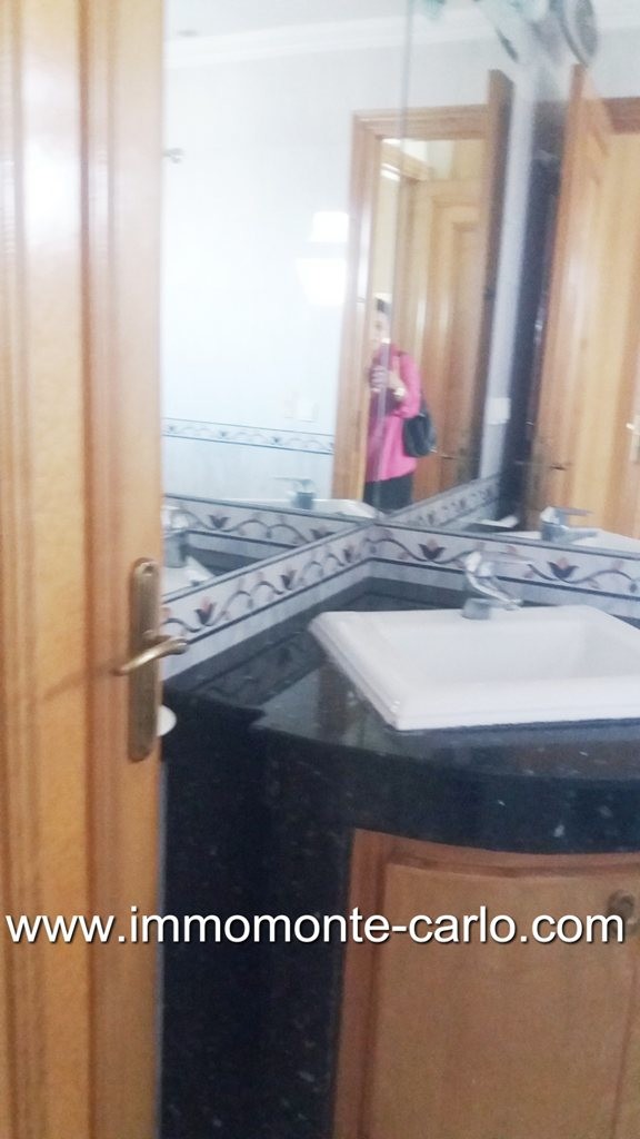 Location appartement  de 4chambres à Hay Riad Rabat — 6