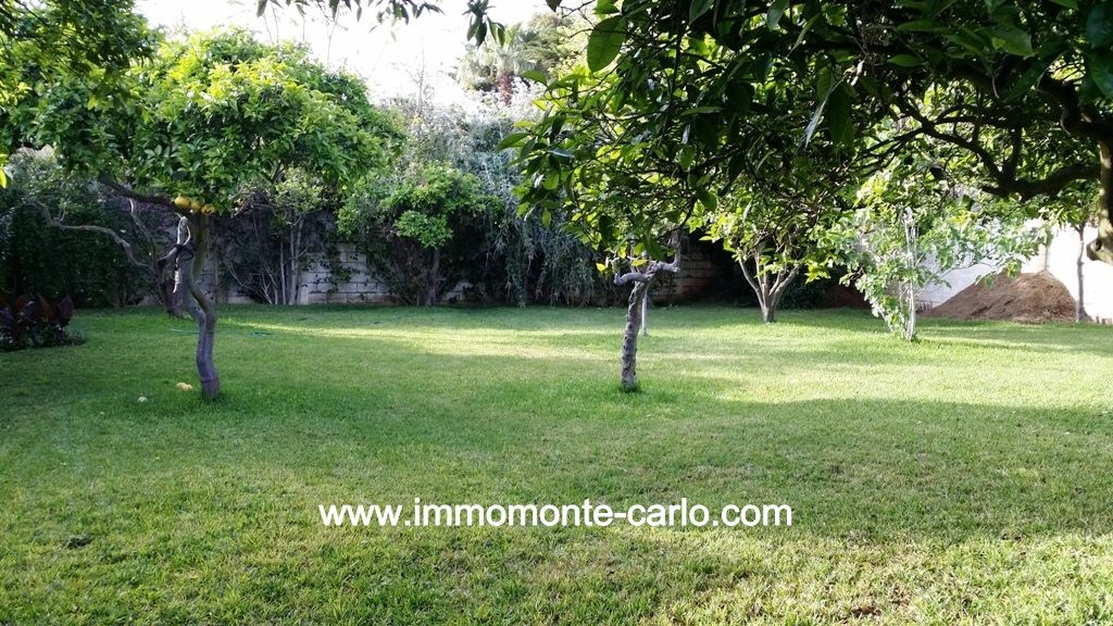 Location villa avec piscine et chauffage central à  Souissi Rabat — 3