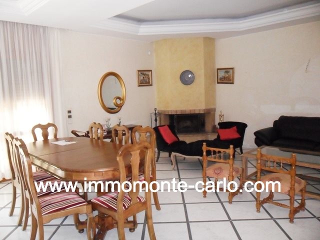 A louer maison-villa vide à Rabat  Hay Riad — 3
