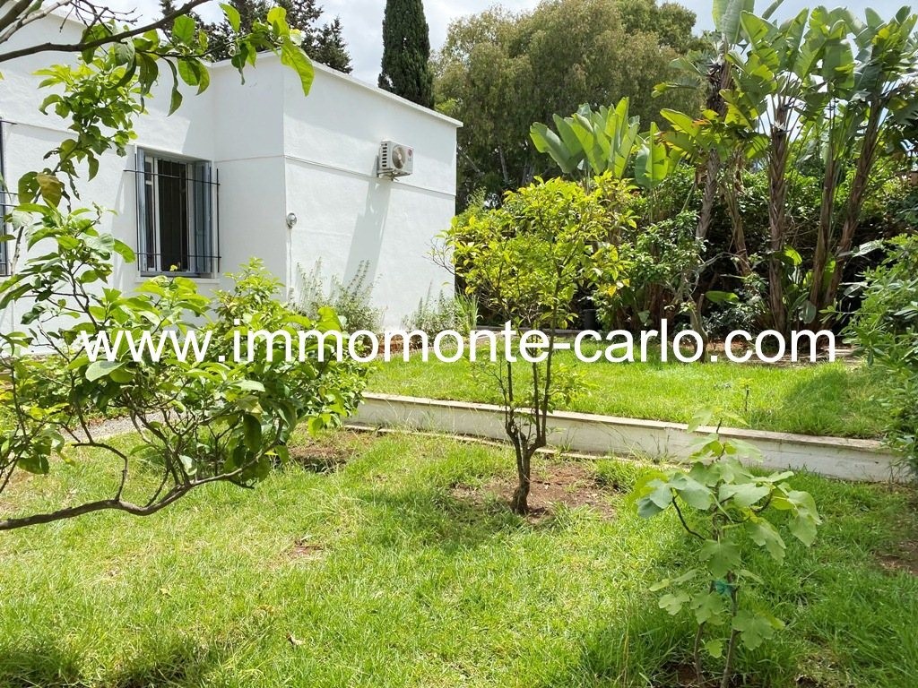 Villa  proche de lycée Descartes Agdal Rabat