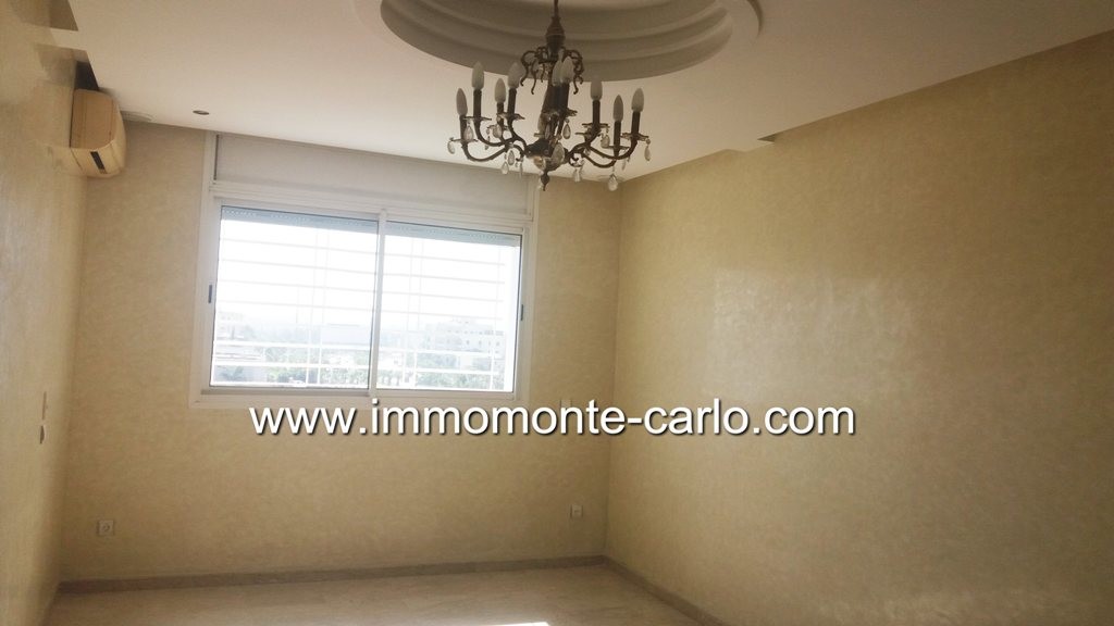 Location appartement  de 4chambres à Hay Riad Rabat — 3