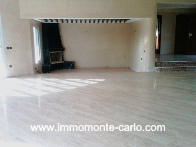 Location d’une villa d’architecte avec piscine à Souissi Rabat — 4
