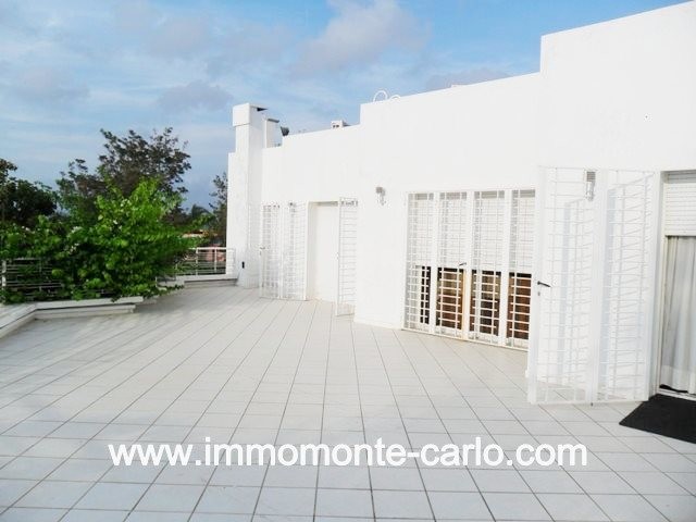 Villa neuve haut standing à louer au quartier  Souissi RABAT — 2