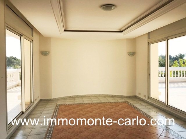 Superbe villa de standing avec piscine à Rabat au quartier Souissi — 2