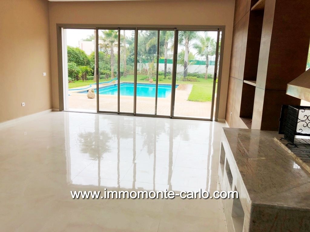 Villa neuve avec piscine à louer à Souissi RABAT — 2