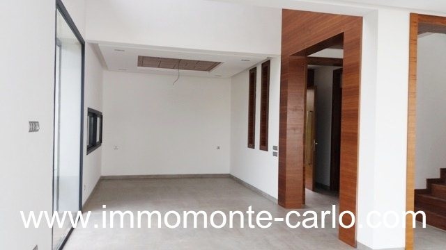 A louer villa de standing avec piscine à Rabat au quartier Hassan — 3
