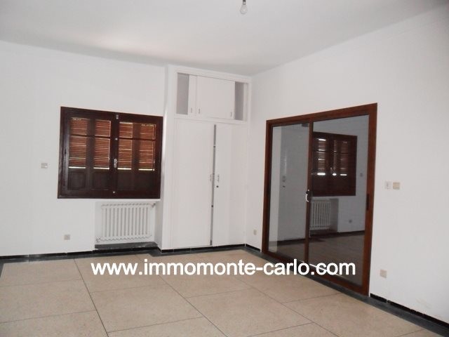 Location villa avec chauffage central à  Souissi Rabat — 6