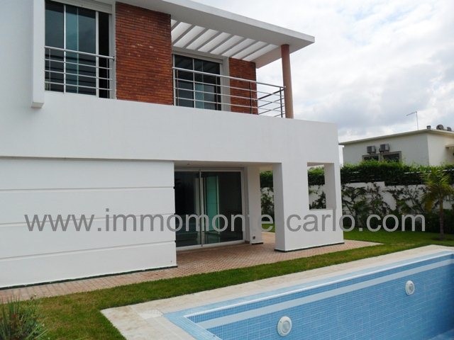 Villa moderne avec piscine à louer à Rabat