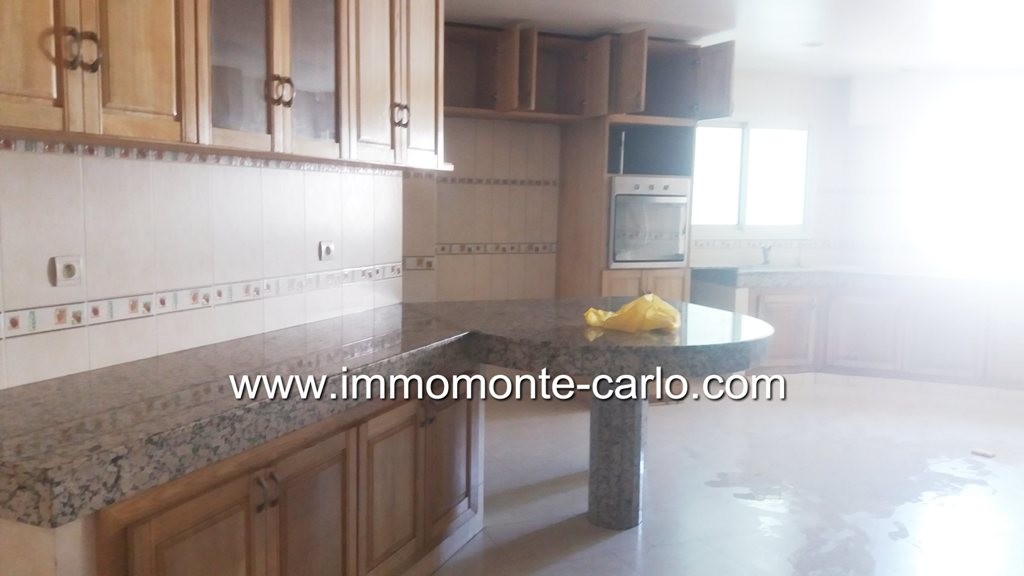Location appartement  de 4chambres à Hay Riad Rabat — 4