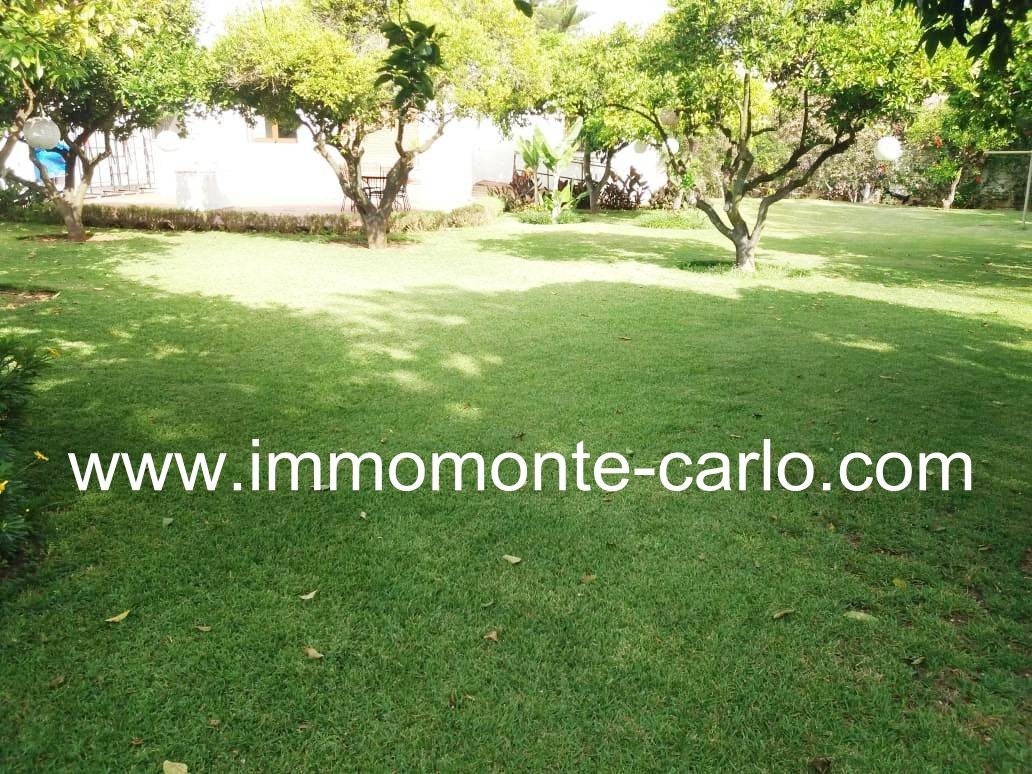 Jolie villa à louer au quartier Souissi RABAT — 3