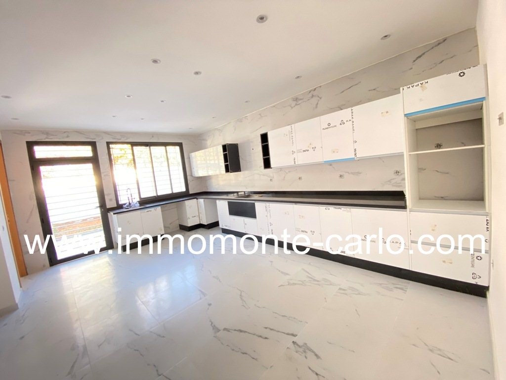 Villa neuve de luxe en location à Rabat — 5