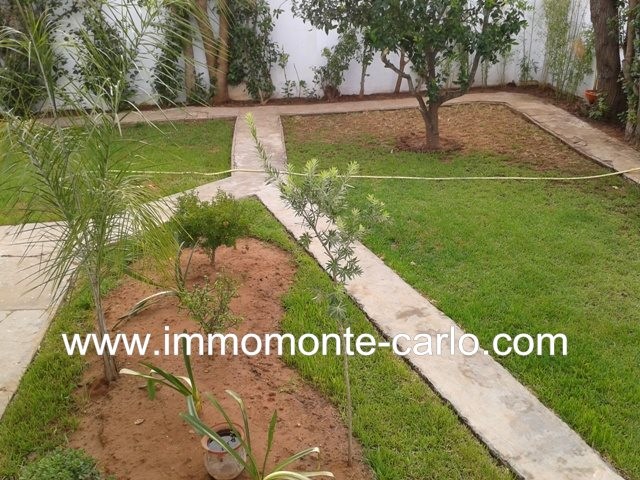 A louer maison-villa vide à Rabat OLM/aviation