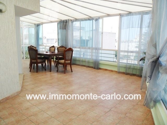 Très bel appartement meublé  avec une grande terrasse couverte à Agdal — 3