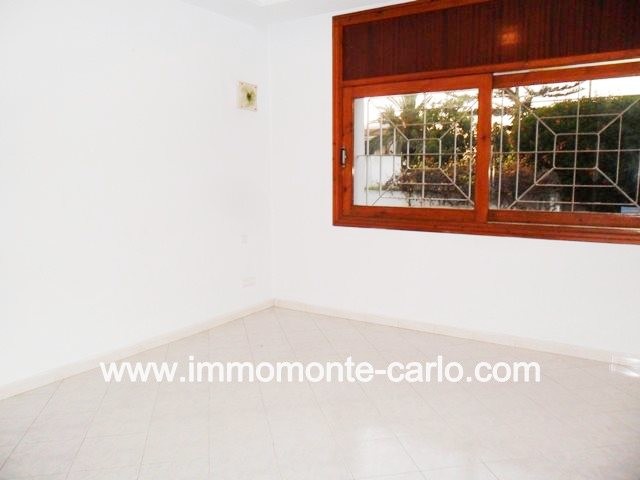 À louer villa avec chauffage central à Rabat Souissi Maroc — 3