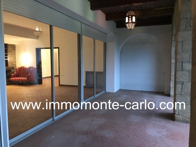Superbe villa avec piscine à louer au quartier  Souissi Rabat — 4