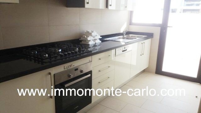Appartement NEUF HAUT STANDING à louer à Souissi Rabat — 3