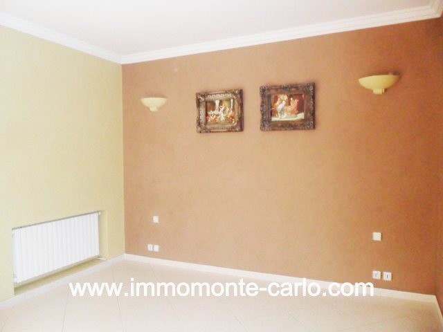 Location villa avec piscine à Rabat au quartier Souissi — 6