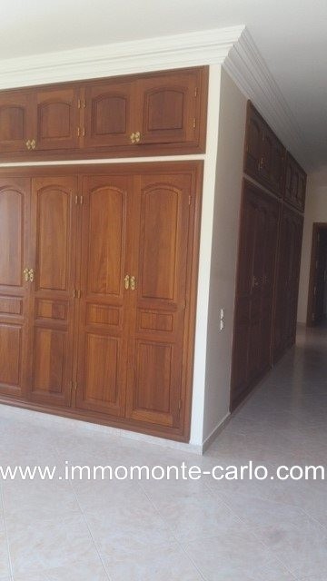 Location Villa haut standing au quartier  Souissi RABAT — 2
