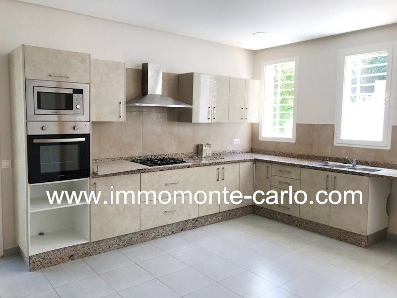 Villa neuve style moderne en location à Souissi Rabat — 4