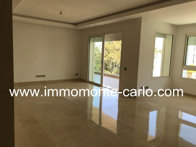 A louer appartement à Souissi Rabat