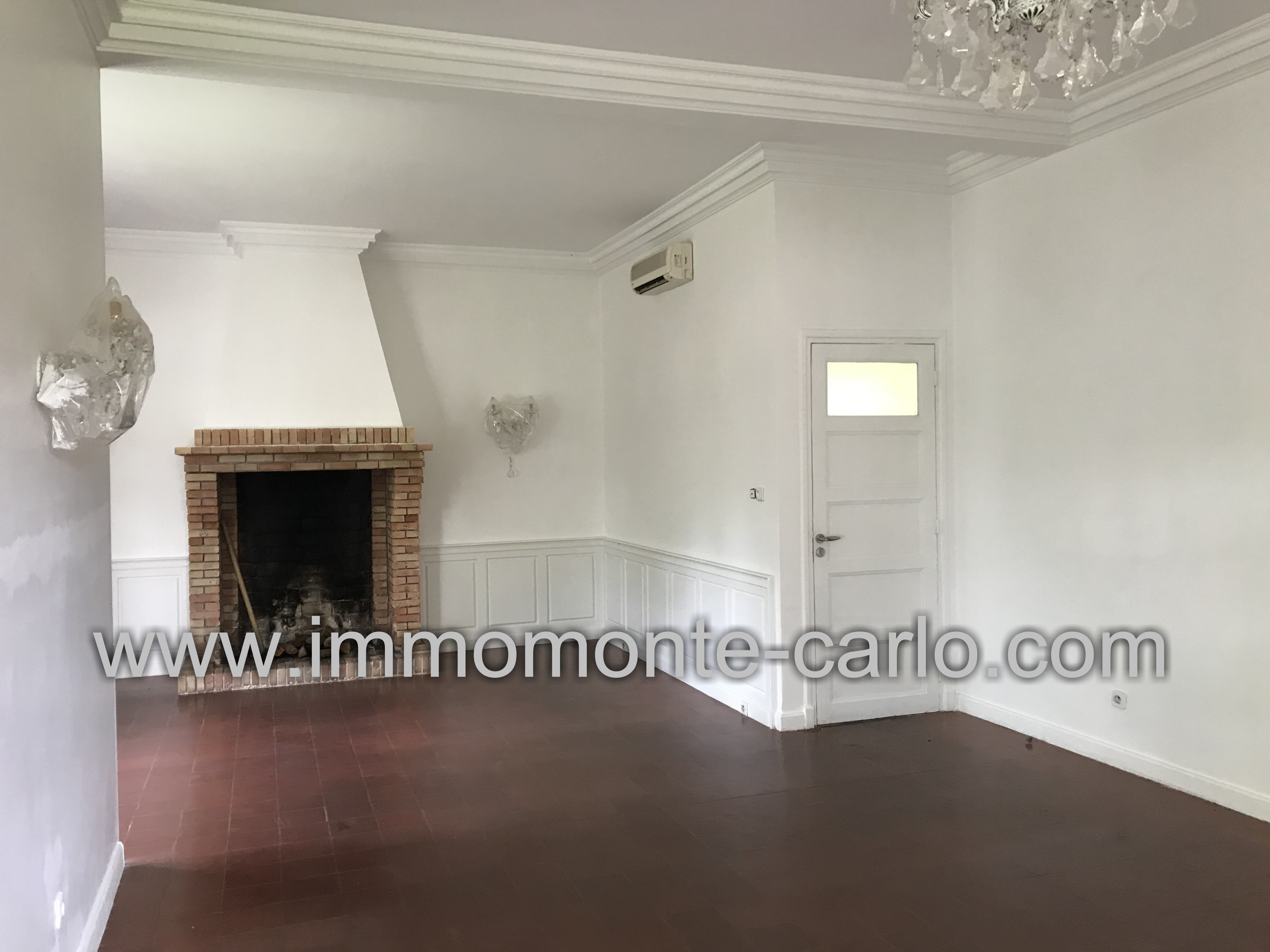 Villa avec beau jardin à louer à Rabat au quartier Aviation — 4