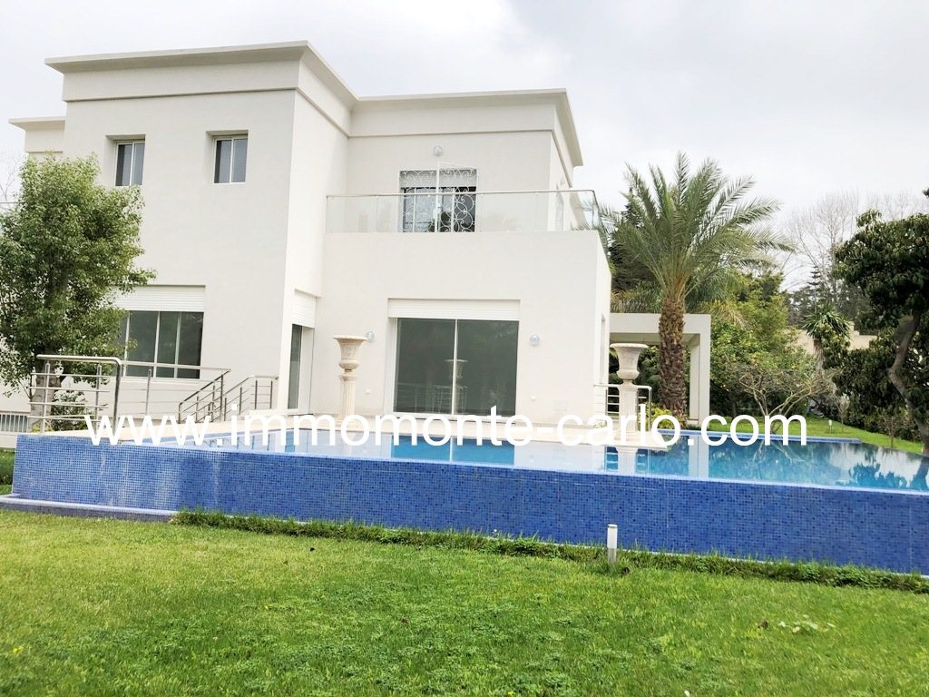 A vendre à Rabat  villa refaite à neuf — 2