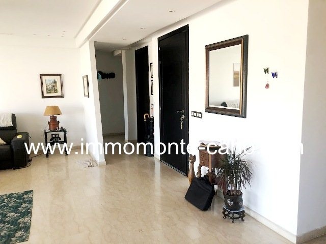 Location appartement avec terrasse sans vis-à-vis à Hassan Rabat. — 2