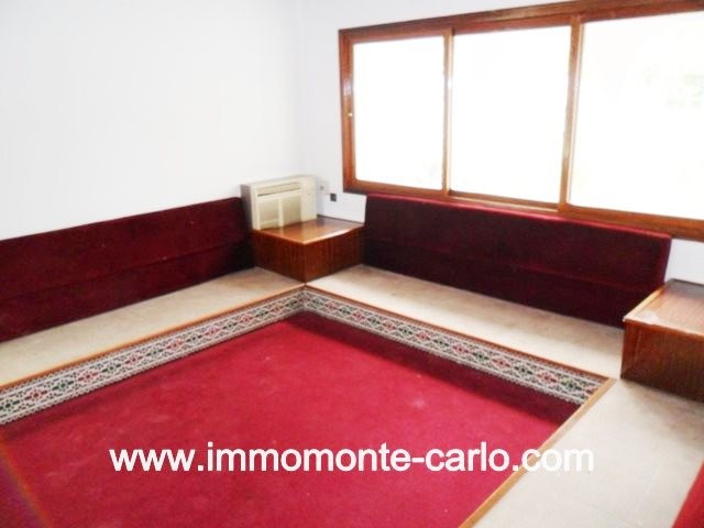Villa chauffage central et climatisation à louer Souissi RABAT — 2