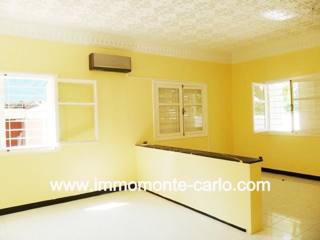 Location villa avec jardin à Souissi Rabat — 3