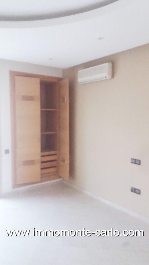 Appartement à louer à Hay Riad  Rabat — 6