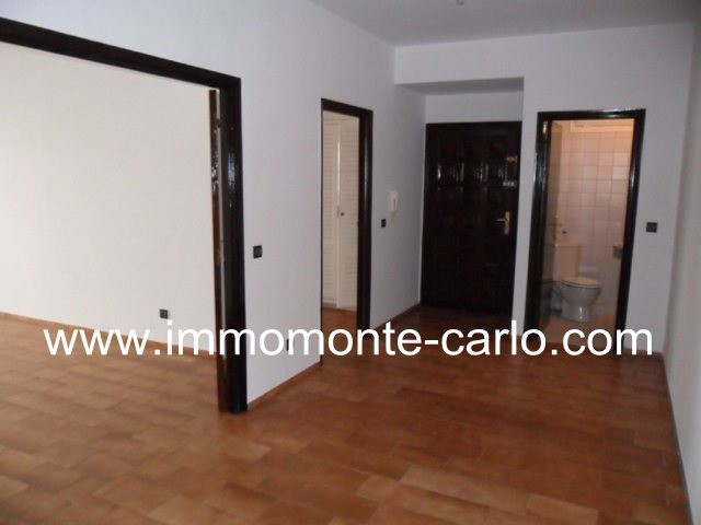 À louer appartement avec terrasse au haut Agdal Rabat — 4