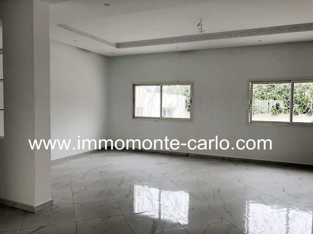 A vendre à Rabat  villa refaite à neuf — 4