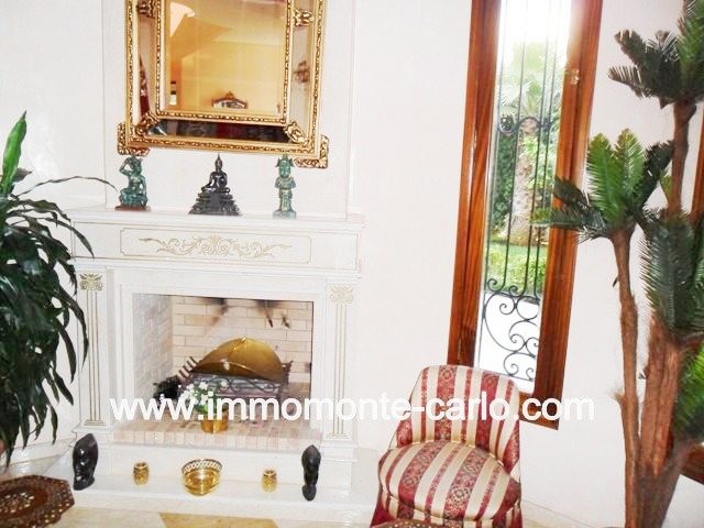 Location villa de standing avec piscine à Souissi à Rabat