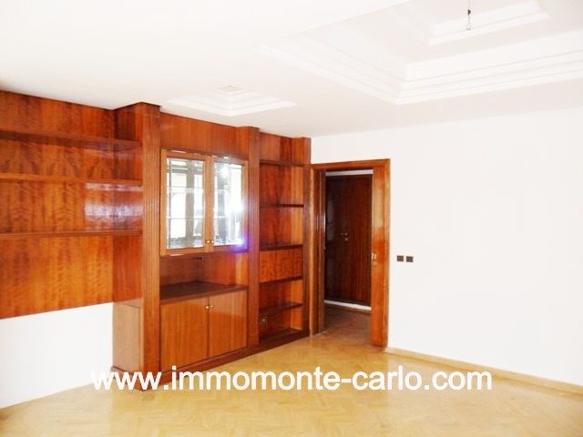 Villa chauffage central et climatisation à louer Souissi RABAT — 4