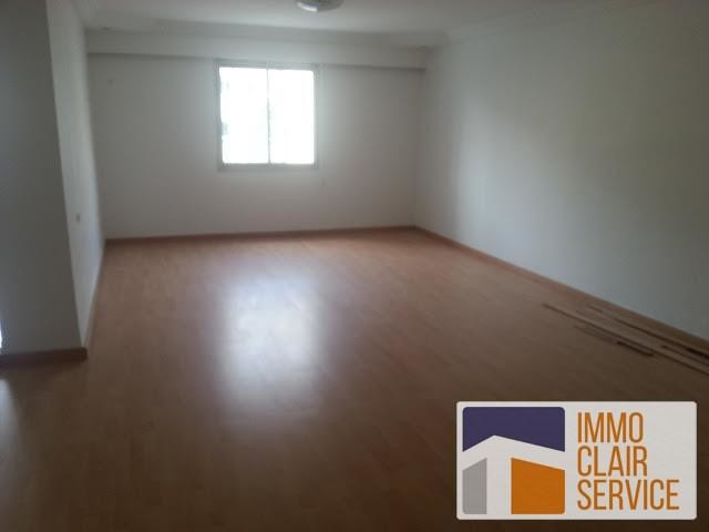Location Duplex Vide 164m² Quartier Maar — 2