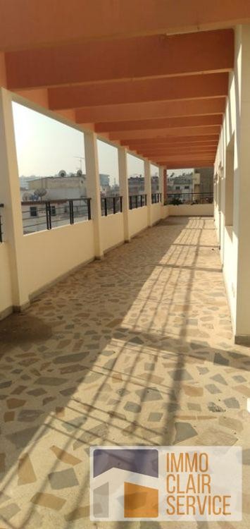 A louer un appartement au dernier étage avec terrasse de 300m² — 6