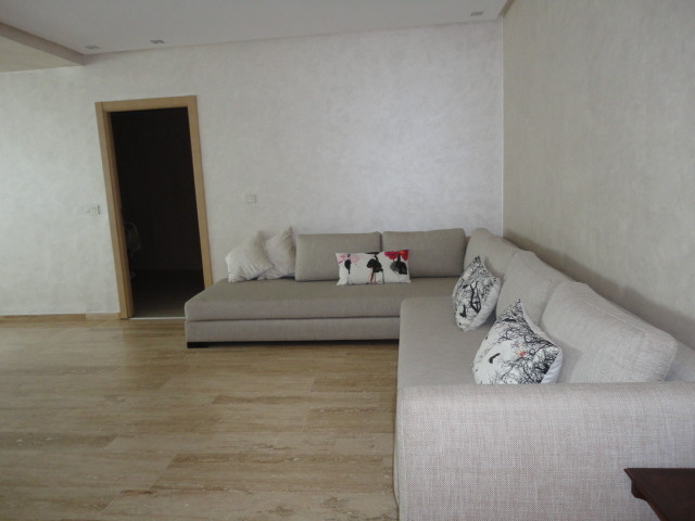 Bel Appartement rénové en vente a Racine — 4