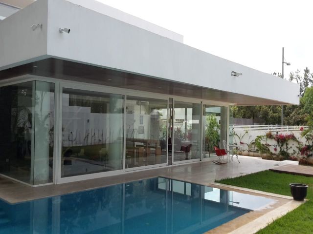 villa prodigieuse en location vide sur Souissi — 2