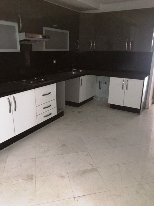 Très Bel appartement neuf de 185m² à vendre dans le Quartier de Val Fleuri