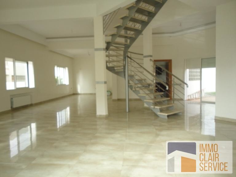 Superbe villa en location vide sur dar bouazza