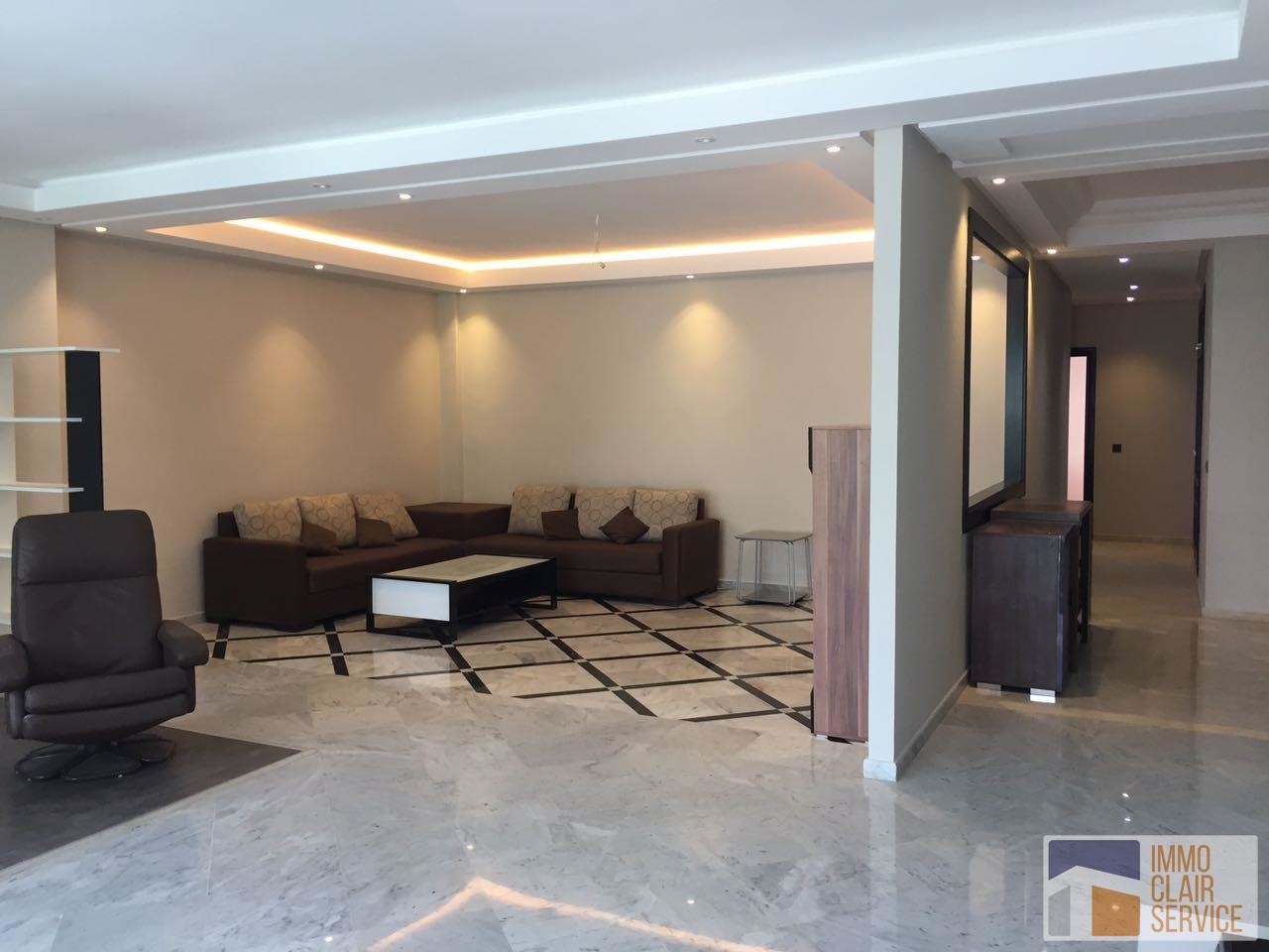 Location appartement moderne avec terrasse Racine Casablanca — 4