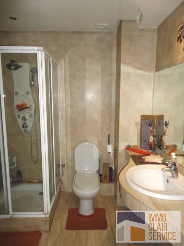 location appartement vide 105m² quartier maarif extension — 4