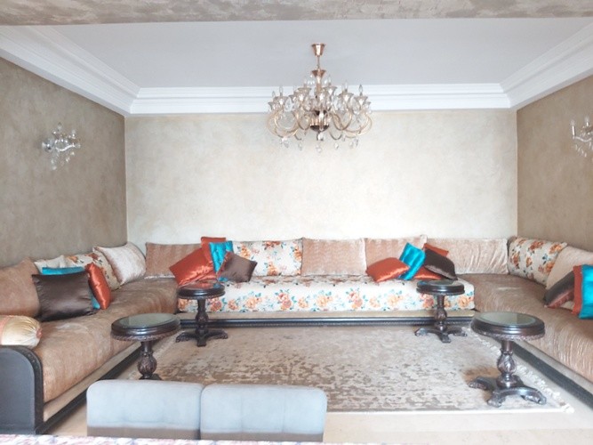 Location d'un appartement meublé au Maarif Casablanca. — 2